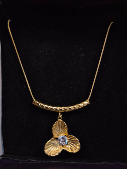 Golden Bloom Pendant By Glam Up